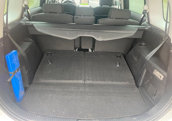 Mazda 5 cena 8000 przebieg: 217000, rok produkcji 2005 z Warszawa małe 67
